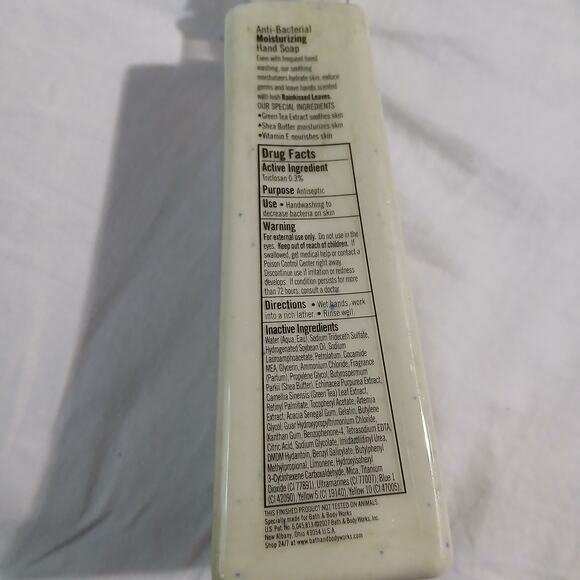 Bath & Body Works Rainkissed Leaves Anti-Bacterial Moisturizing Hand Soap NEW - Picture 8 of 9